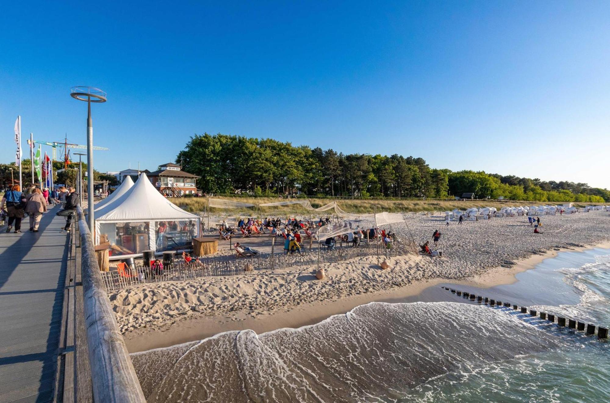 Toni'S Room An Der Seebruecke Zingst Ngoại thất bức ảnh
